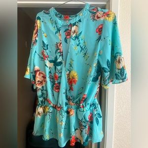 Spicy!!! Blue shirt with florals from Belle + Sky L